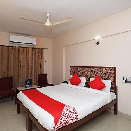 Oyo 9713 Hotel Regency 阿杰梅尔 外观 照片