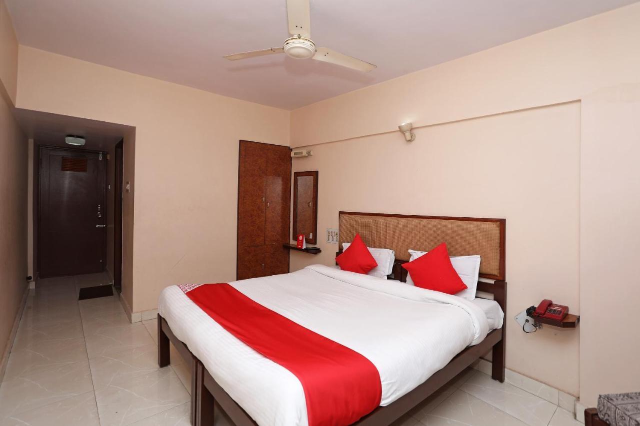 Oyo 9713 Hotel Regency 阿杰梅尔 外观 照片